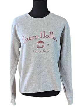 Stars Hollow Connecticut Graphic Sweatshirt Gray Size S